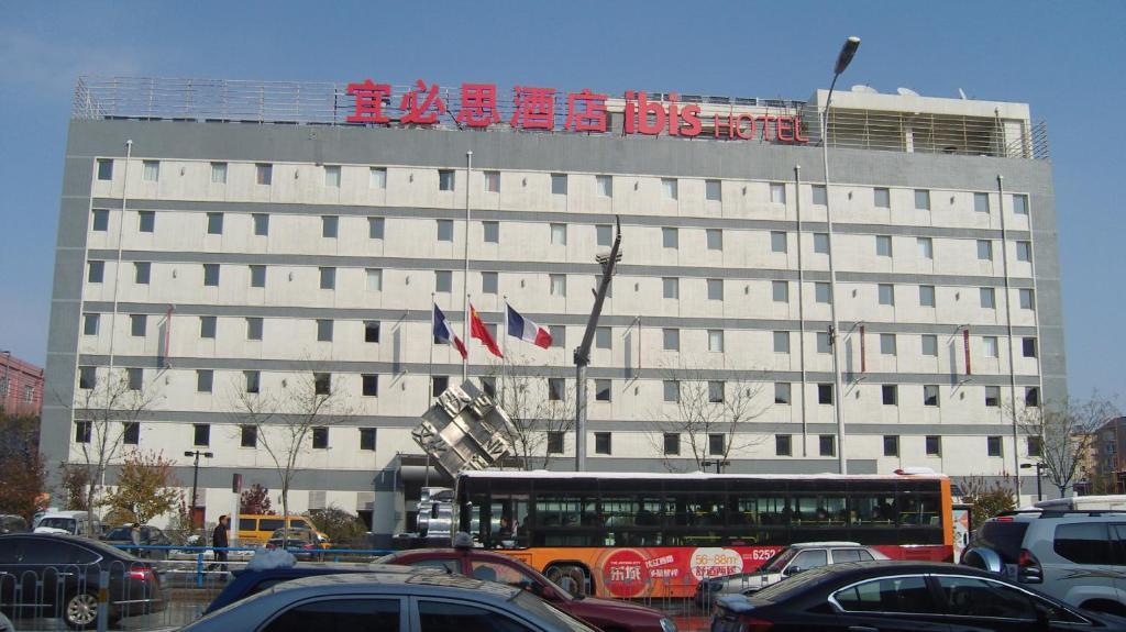 Hotel Ibis Shenyang Tiexi Exteriör bild