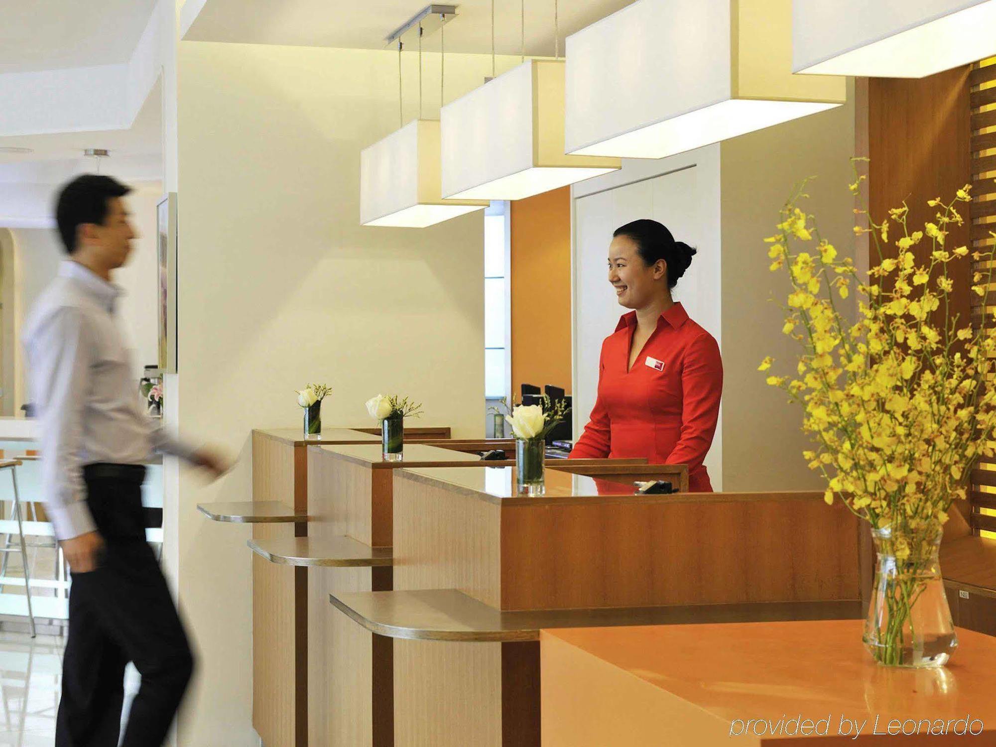 Hotel Ibis Shenyang Tiexi Exteriör bild