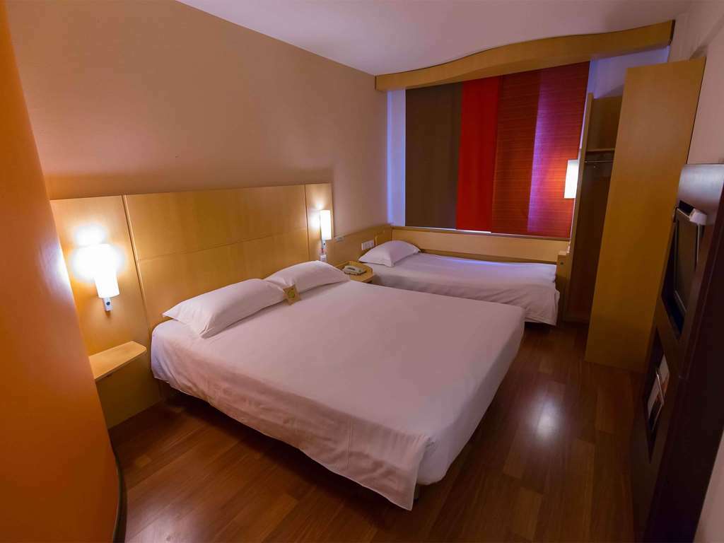 Hotel Ibis Shenyang Tiexi Rum bild