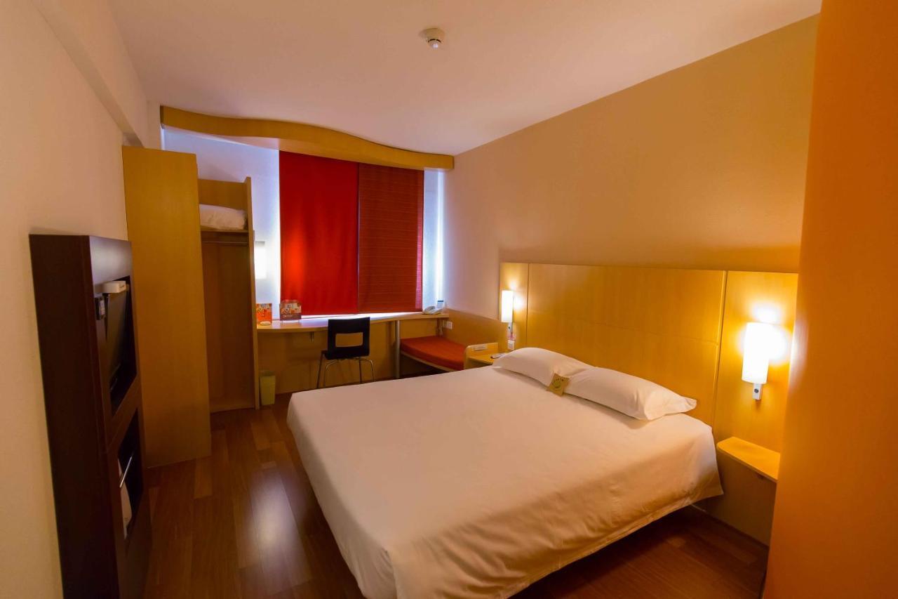 Hotel Ibis Shenyang Tiexi Exteriör bild