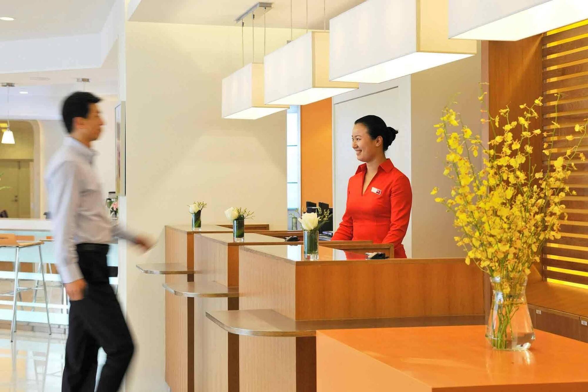 Hotel Ibis Shenyang Tiexi Exteriör bild